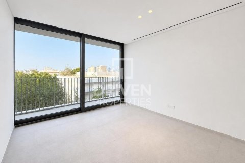 Apartment in Jumeirah, Dubai 4 bedrooms, 275.83 sq.m. № 138149 - photo 10