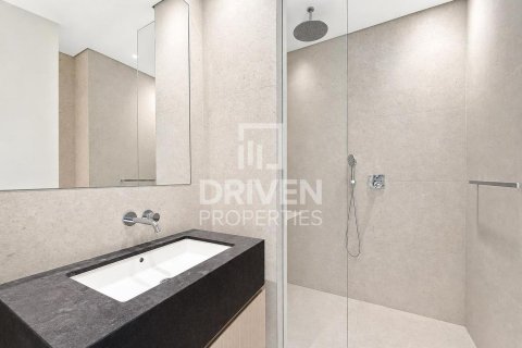 Apartment in Jumeirah, Dubai 4 bedrooms, 275.83 sq.m. № 138149 - photo 17
