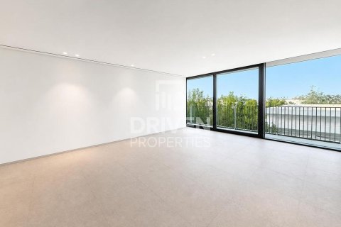 Apartment in Jumeirah, Dubai 4 bedrooms, 275.83 sq.m. № 138149 - photo 3
