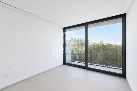 Apartment in Jumeirah, Dubai 4 bedrooms, 275.83 sq.m. № 138149 - photo 8