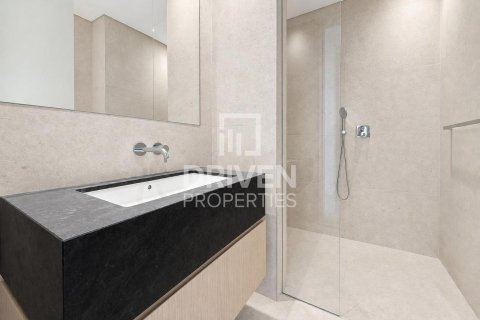 Apartment in Jumeirah, Dubai 4 bedrooms, 275.83 sq.m. № 138149 - photo 14