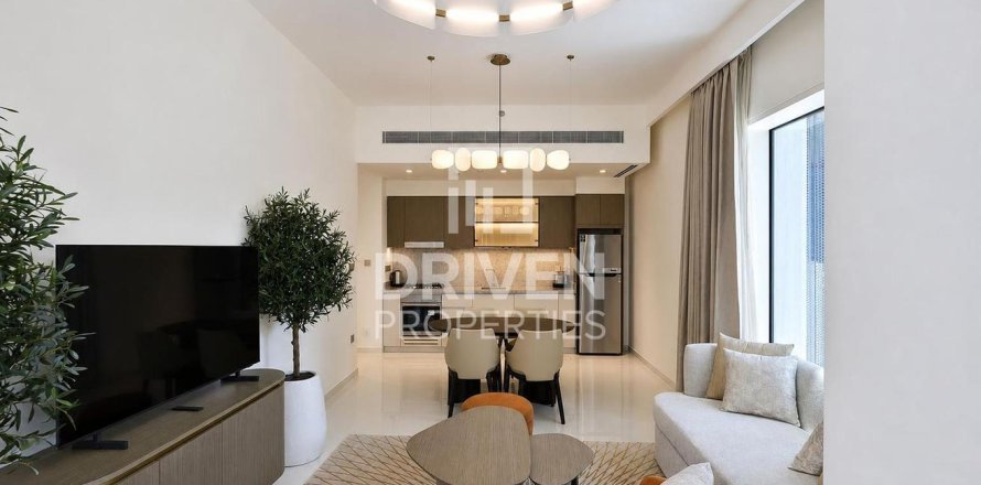 Apartment in EMAAR Beachfront, Dubai Harbour, Dubai 1 bedroom, 78.04 sq.m. № 138160