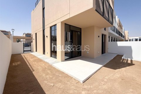Maison de ville à EMAAR South, Dubai South (Dubai World Central), Dubai, 4 chambres, 223 m², № 43450