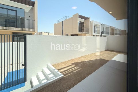 Townhouse in EMAAR South, Dubai South (Dubai World Central), Dubai 4 bedrooms, 223 sq.m. № 43450 - photo 10