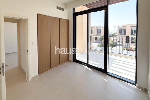 Townhouse in EMAAR South, Dubai South (Dubai World Central), Dubai 4 bedrooms, 223 sq.m. № 43450 - photo 11