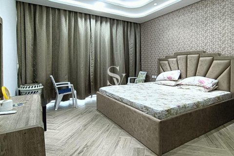 Apartment in Bur Dubai, Dubai 2 bedrooms, 118 sq.m. № 108059 - photo 9