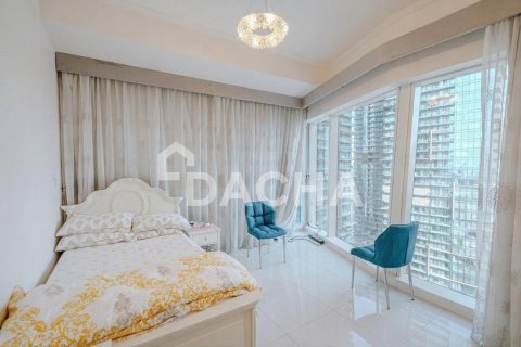 Apartment in Damac Heights, Dubai Marina, Dubai 3 bedrooms, 175 sq.m. № 112643 - photo 10