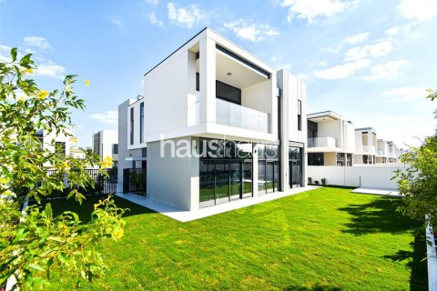 Вилла в Murooj Al Furjan, Al Furjan, Дубай, 5 спален, 668м², № 44497