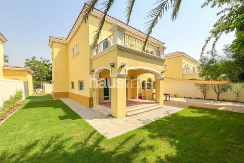 Вилла в Legacy, Jumeirah Park, Дубай, 3 спальни, 328м², № 44509