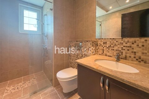 Villa en Legacy, Jumeirah Park, Dubai, 3 dormitorios, 328 m², № 44509 - foto 11