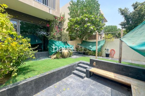 Снять в аренду таунхаус в Maple at Dubai Hills Estate, Дубай Хилс Эстейт, Дубай: 3 спальни, 193м², № 44512 - фото 5