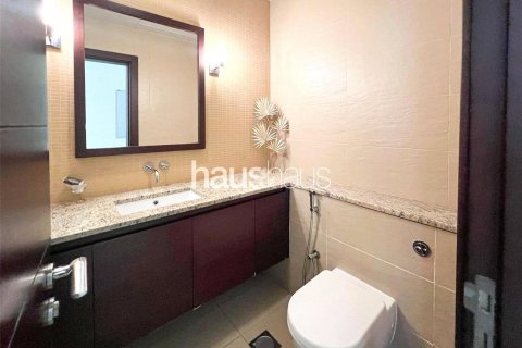 Снять в аренду квартиру в Пальме Джумейре, Дубай: 1 спальня, 120м², № 44508 - фото 9