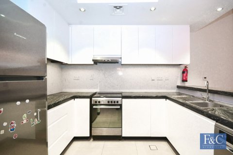 Apartamento en The Onyx Towers, Greens, Dubai, 1 dormitorio, 129 m², № 103362 - foto 9