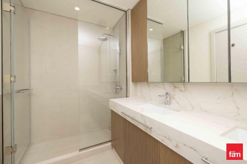 Apartment in Dubai Harbour, Dubai 3 bedrooms, 151.3 sq.m. № 113114 - photo 14