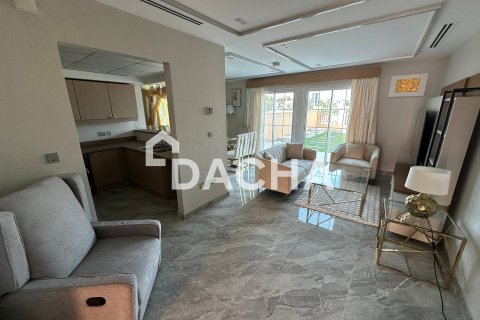 تاون هاوس في Jumeirah Village Triangle, دبي 2 غرف نوم, 152 م² رقم 113646 - صورة 3