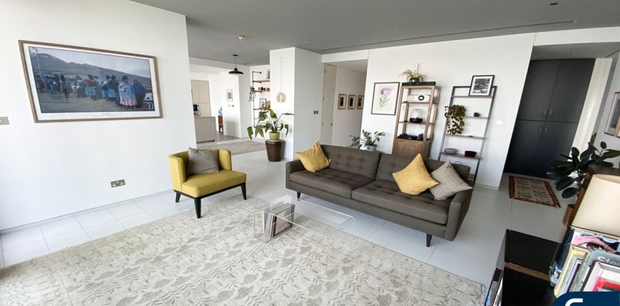 Appartement à DIFC, Dubai, 2 chambres, 194 m², № 78944
