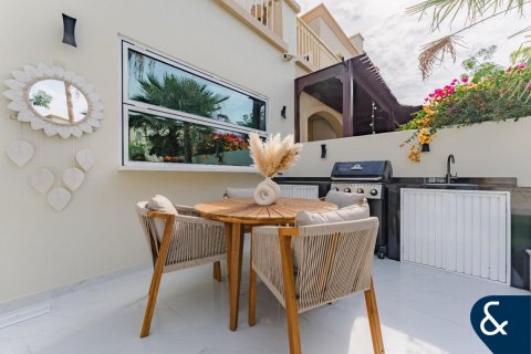 Villa in Springs 15, The Springs, Dubai 3 bedrooms, 228 sq.m. № 78947 - photo 30