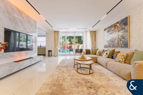 Villa in Springs 15, The Springs, Dubai 3 bedrooms, 228 sq.m. № 78947 - photo 3