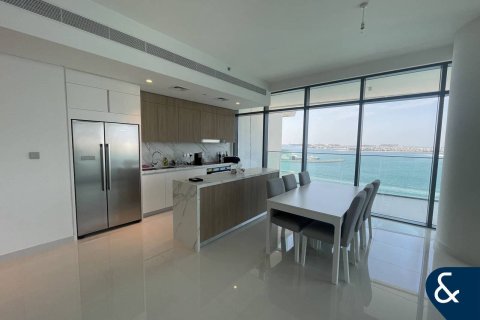 Apartamento en EMAAR Beachfront, Dubai Harbour, Dubai, 3 dormitorios, 179 m², № 78943 - foto 2