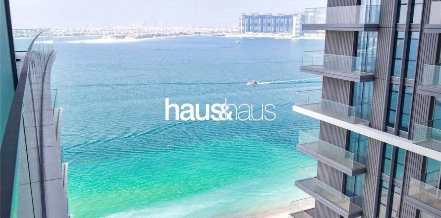 Apartment in EMAAR Beachfront, Dubai Harbour, Dubai 1 bedroom, 66 sq.m. № 43681