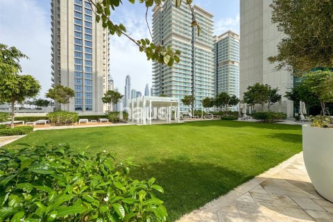 Apartment in EMAAR Beachfront, Dubai Harbour, Dubai 1 bedroom, 66 sq.m. № 43681 - photo 28