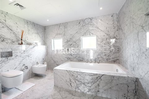 Villa en Jumeirah Islands, Dubai, 4 dormitorios, 576 m², № 43321 - foto 18