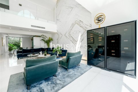 Villa en Jumeirah Islands, Dubai, 4 dormitorios, 576 m², № 43321 - foto 9