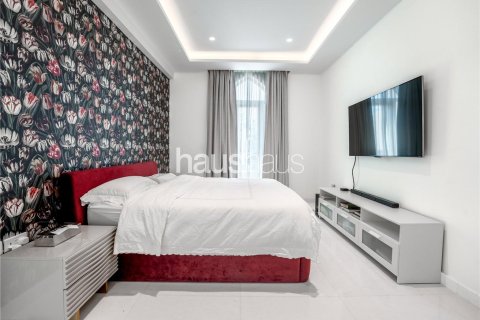 Villa en Jumeirah Islands, Dubai, 4 dormitorios, 576 m², № 43321 - foto 23