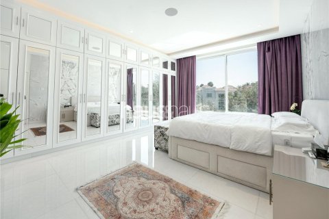 Villa en Jumeirah Islands, Dubai, 4 dormitorios, 576 m², № 43321 - foto 12
