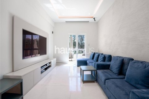 Villa en Jumeirah Islands, Dubai, 4 dormitorios, 576 m², № 43321 - foto 7