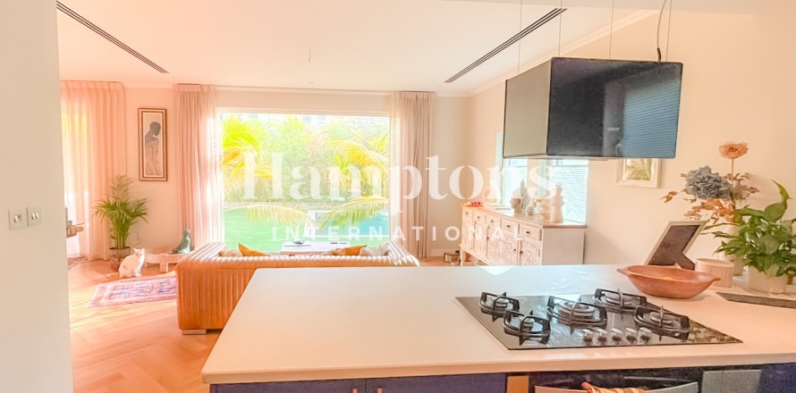 فيلا في Jumeirah Park Homes, Jumeirah Park, دبي 3 غرف نوم, 510.037 م² رقم 110472