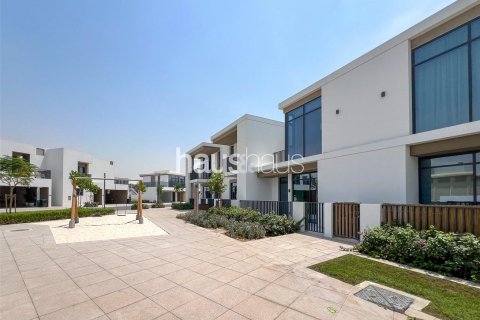 Villa à Arabian Ranches 3, Dubai, 3 chambres, 205 m², № 43388