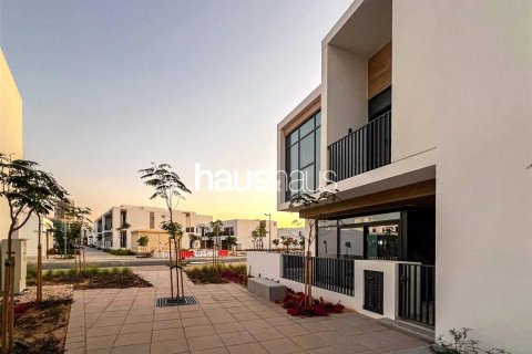 Villa in Arabian Ranches 3, Dubai 4 bedrooms, 268 sq.m. № 43390 - photo 16