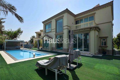 Villa en Jumeirah Islands, Dubai, 4 dormitorios, 511 m², № 43400