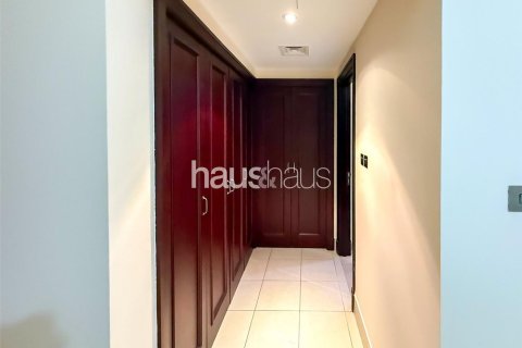Appartement à Old Town, Dubai, 2 chambres, 138 m², № 43399 - photo 13