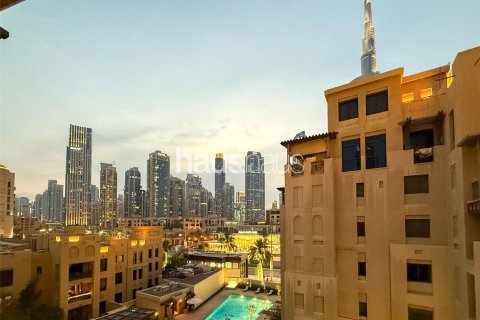Apartment in Old Town, Dubai 2 bedrooms, 138 sq.m. № 43399