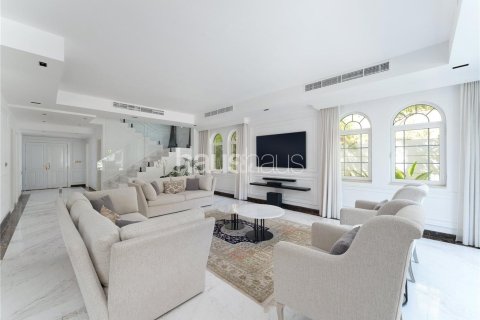 فيلا في Legacy, Jumeirah Park, دبي 4 غرف نوم, 419 م² رقم 43471 - صورة 8