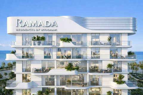 Apartment in Dubai 4 bedrooms, 214 sq.m. № 103065