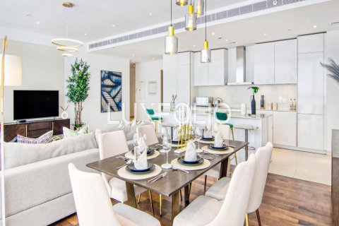 Appartement à City Walk, Dubai, 3 chambres, 208 m², № 45995 - photo 2