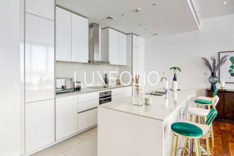 Appartement à City Walk, Dubai, 3 chambres, 208 m², № 45995 - photo 4