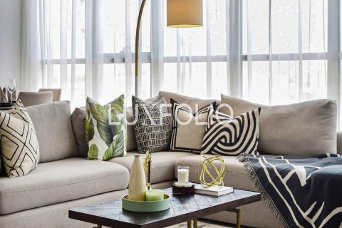 Appartement à City Walk, Dubai, 3 chambres, 208 m², № 45995 - photo 11