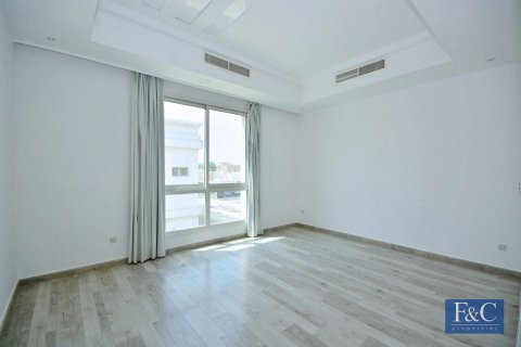 Villa à Al Quoz, Dubai, 5 chambres, 924 m², № 103782 - photo 13