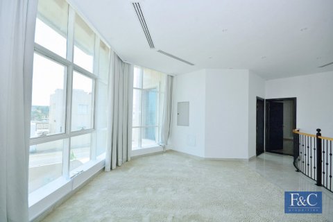 Villa à Al Quoz, Dubai, 5 chambres, 924 m², № 103782 - photo 3
