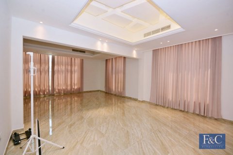Villa à Al Quoz, Dubai, 5 chambres, 924 m², № 103782 - photo 24