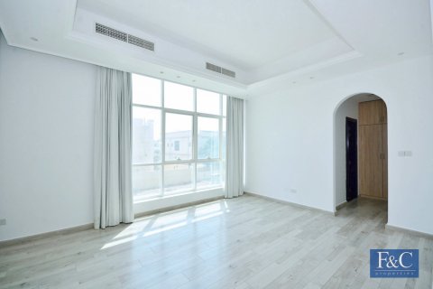 Villa à Al Quoz, Dubai, 5 chambres, 924 m², № 103782 - photo 4