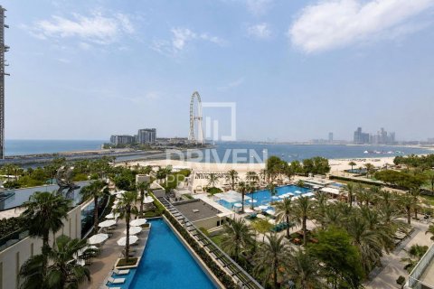 Снять в аренду квартиру в The Address Jumeirah Resort and Spa, Джумейра Бич Резиденс, Дубай: 2 спальни, 136.85м², № 127776 - фото 18