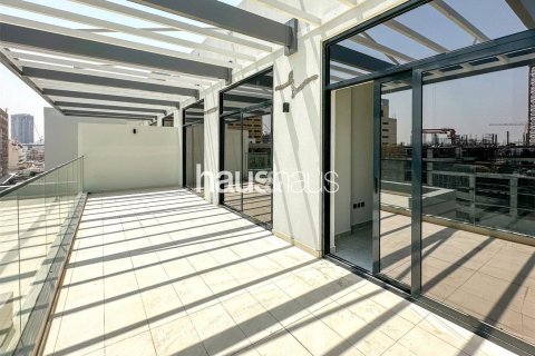 Penthouse à Jumeirah Village Circle, Dubai, 2 chambres, 102 m², № 44094 - photo 2