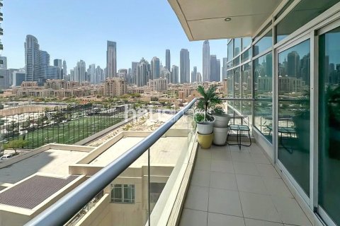 Apartment in Burj Views, Downtown Dubai (Downtown Burj Dubai), Dubai 2 bedrooms, 127 sq.m. № 44102 - photo 2