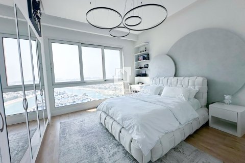 Купить квартиру в Marina Residences, Пальма Джумейра, Дубай: 3 спальни, 234м², № 73973 - фото 2