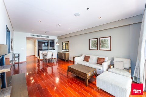 Apartamento en Palm Jumeirah, Dubai, 1 dormitorio, 107.6 m², № 133021 - foto 18